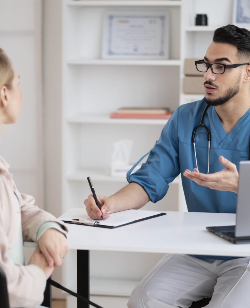 doctor-doing-their-work-pediatrics-office doctor-doing-their-work-pediatrics-office